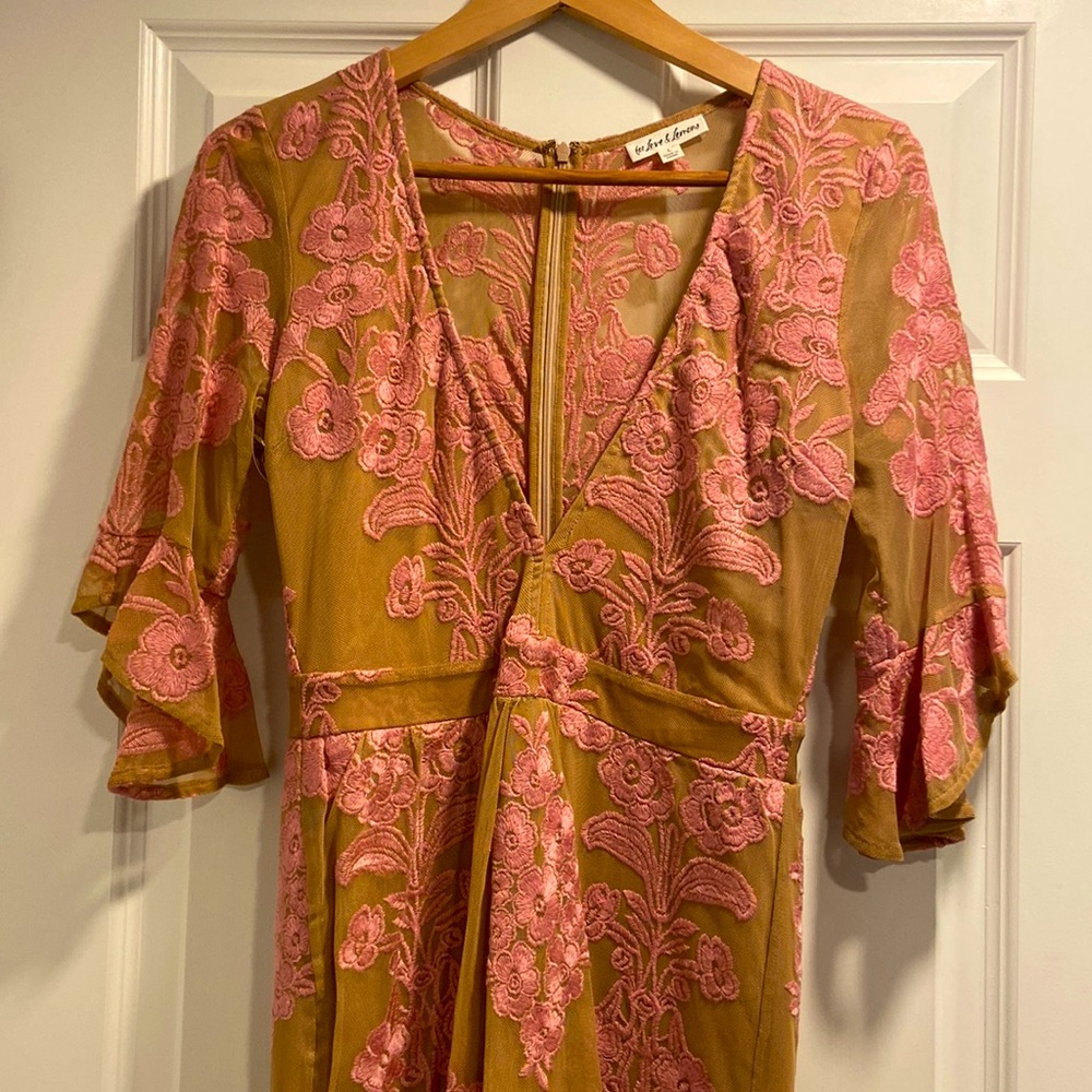 For Love & Lemons Dress, size large. Worn only once to a wedding. Perfect!